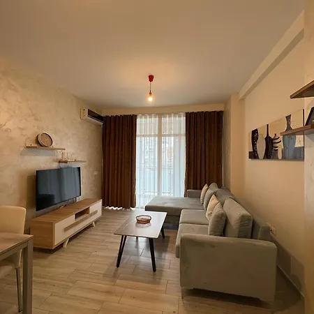 Blue Boutique Apartments 2 Tirana Exterior photo