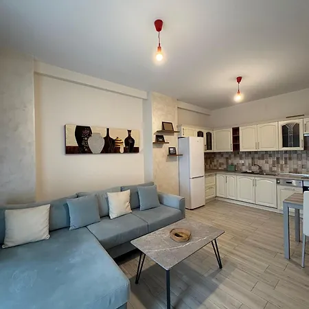 Blue Boutique Apartments 2 Tirana Exterior photo
