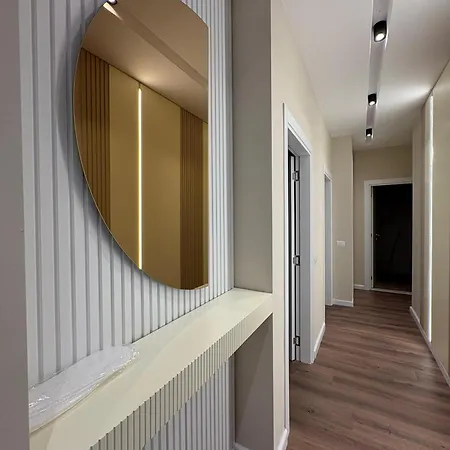Blue Boutique Apartments 2 Tirana Exterior photo