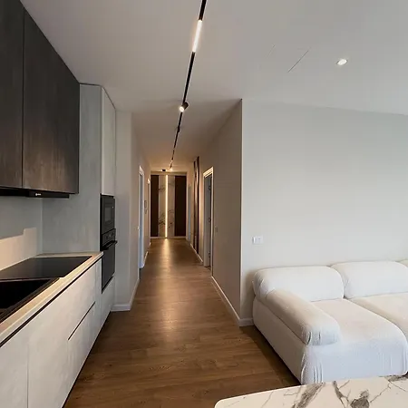 Blue Boutique Apartments 2 Tirana Exterior photo