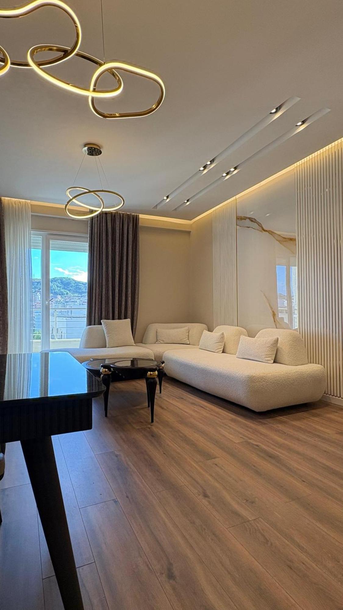 Blue Boutique 2 Tirana